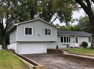 8806 Emerson Ave S, Bloomington, MN 55420