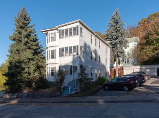5 5th Ave, Worcester, MA 01607