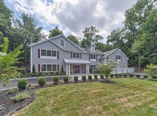 325 Runnymede Rd, Essex Fells, NJ 07021