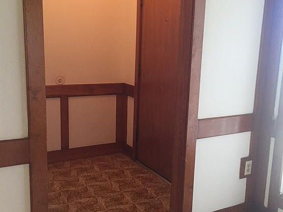 2nd image of 2113 Ryan Dr