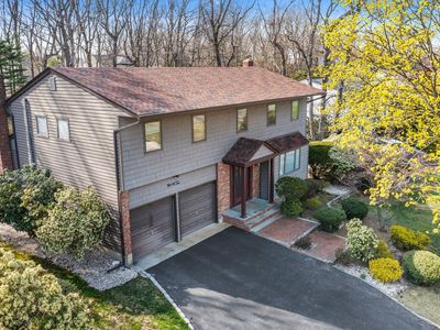 92 Twin Oaks Drive, Kings Park, NY, 11754