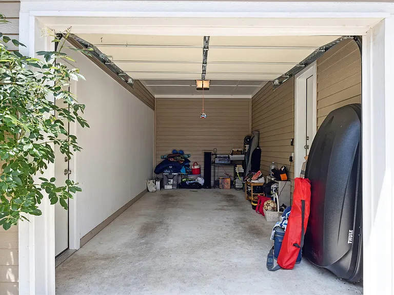 5006 Baker St #B — Photo 14