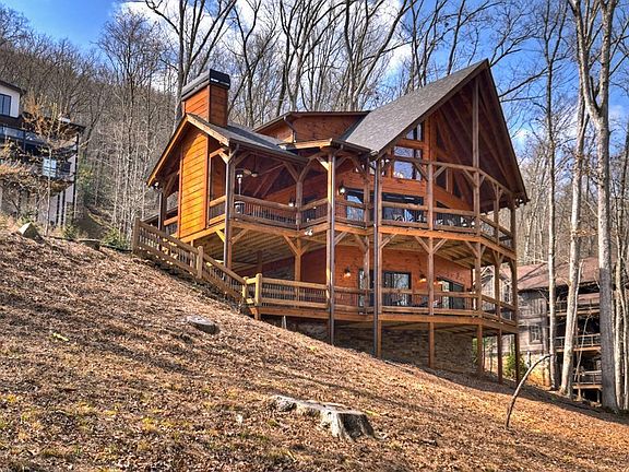 2nd image of 1601 Shady Falls Rd