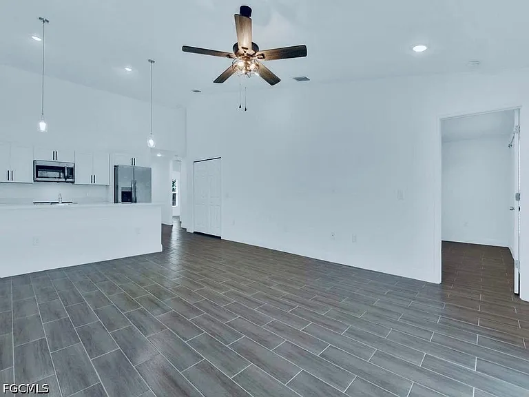 849 Bedford Dr — Photo 13