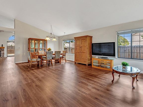 2nd image of 208 Newbury Way