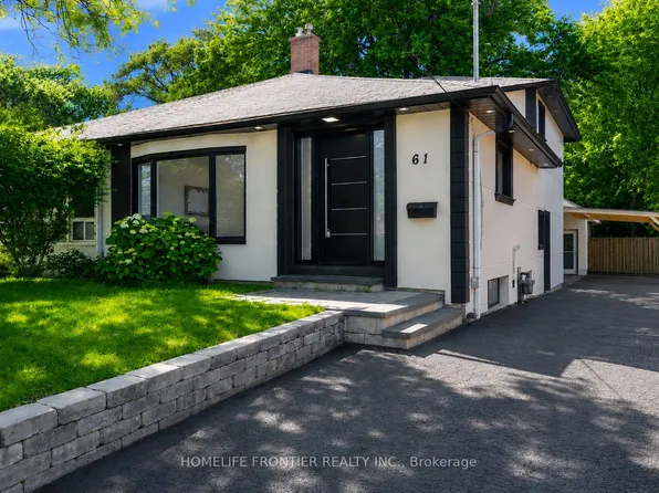 61 Sundial Cres, Toronto, ON M4A 2J7