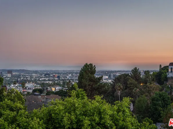 8045 Fareholm Dr, Los Angeles, CA 90046