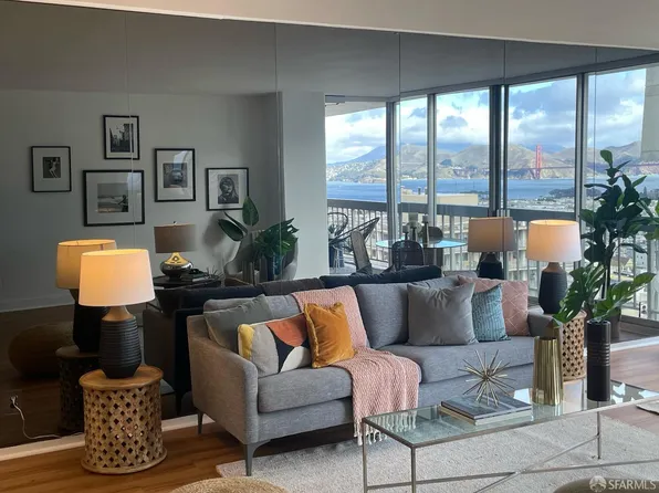 1998 Broadway St APT 1503, San Francisco, CA 94109