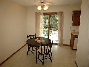 3rd image of 26954 Flintwood Ave