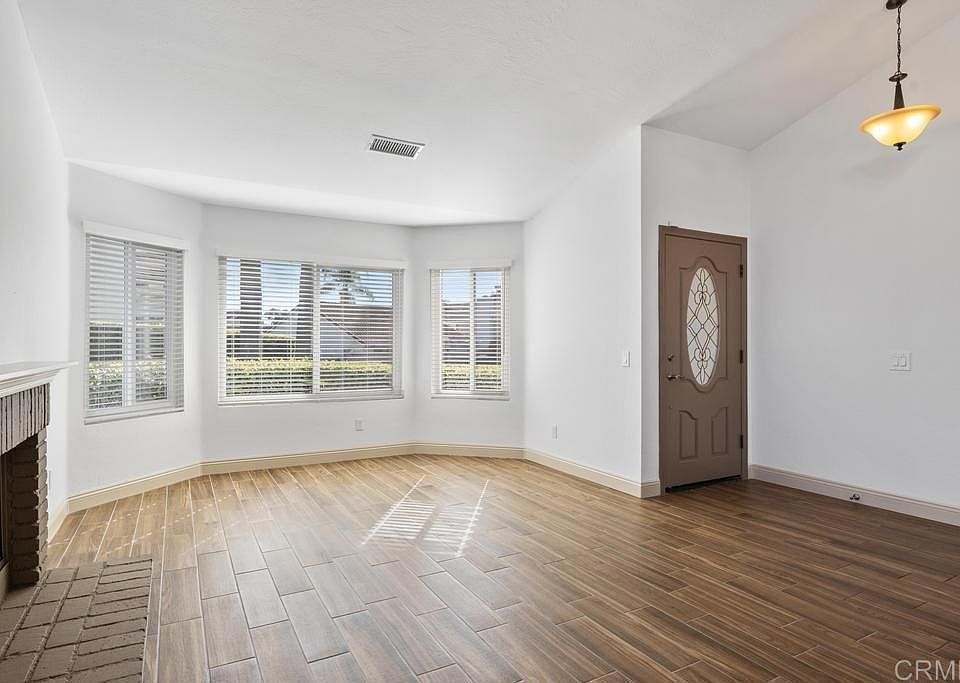 1334 Krug Ct, Vista, CA 92081 MLS NDP2309011 Zillow