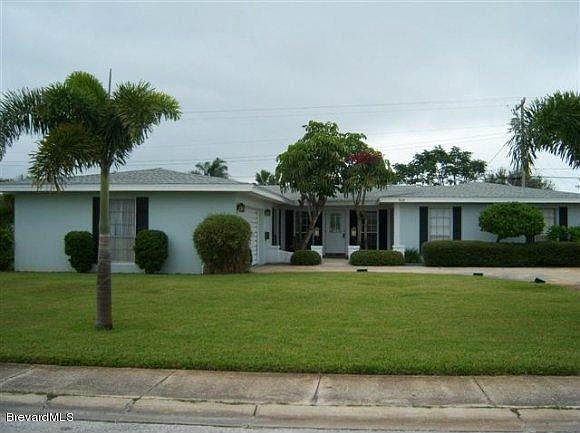 1st image of 560 Sherwood Ave