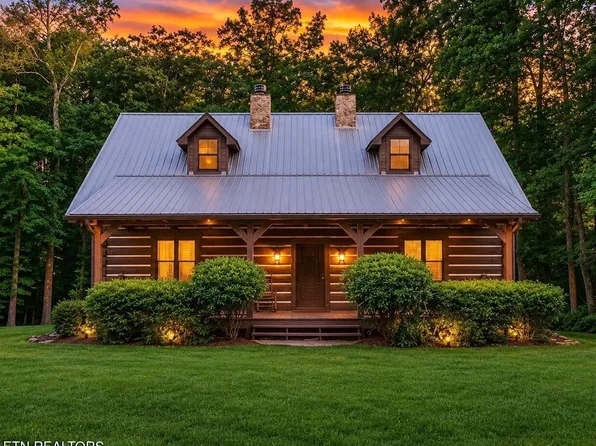 610 Towee Falls Rd, Tellico Plains, TN 37385