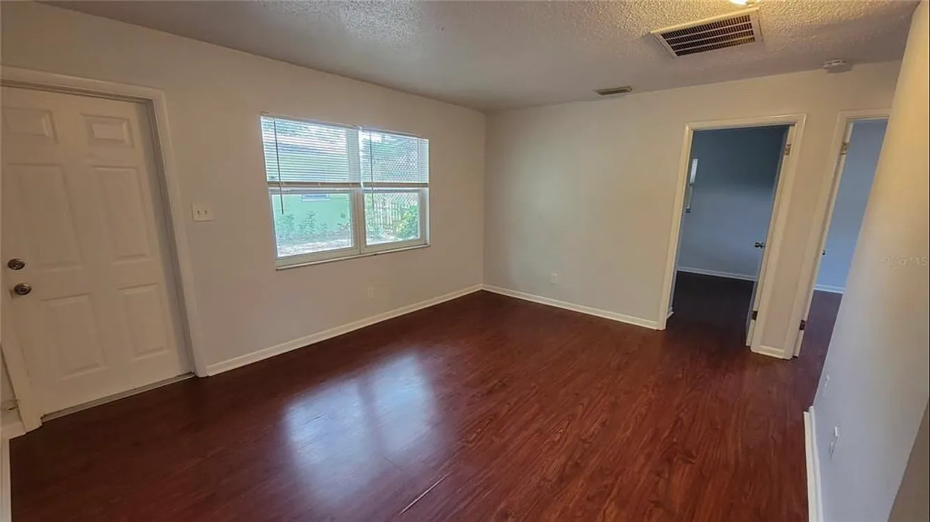 2 bed, 675 sqft, $1,895 — Photo 4