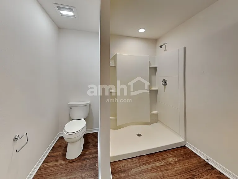932 Wynnmere Walk Ave — Photo 12