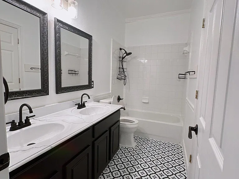11601 Crystal Falls Dr — Photo 11