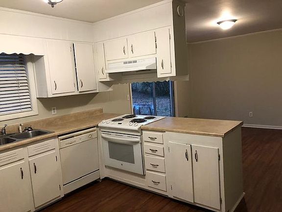 5th image of 1550 Drayton Woods Dr