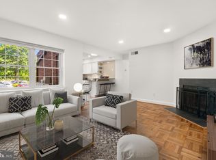2107 N Taft St APT 11, Arlington, VA 22201