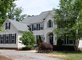 32195 Angus Ct, Locust Grove, VA 22508