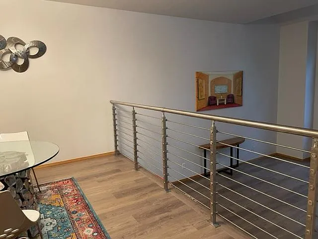 315 S 20th Pl — Photo 12