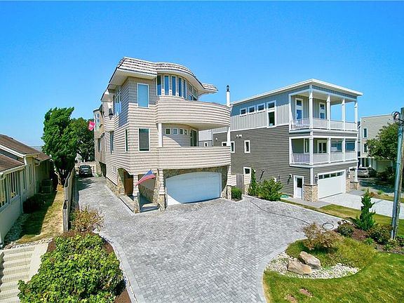 2nd image of 109 72nd St #A