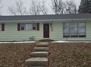 2804 Holly Hill Dr, Lafayette, IN 47904