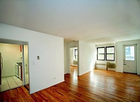 2nd image of 77 W 15th St Frnt 1