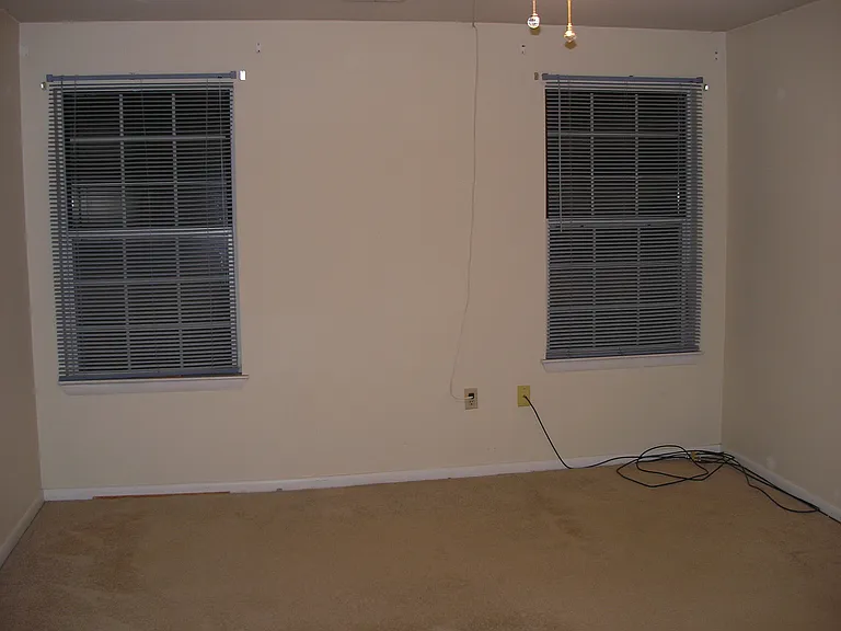 104 Allem Ln — Photo 6