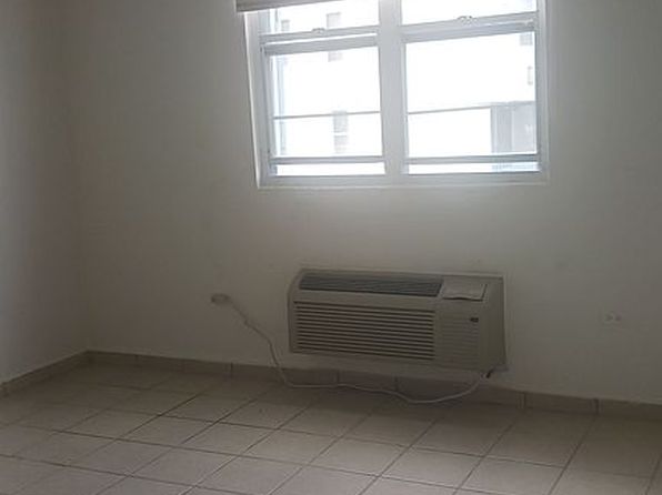 212 Media Luna Blvd #23, Carolina, PR 00987