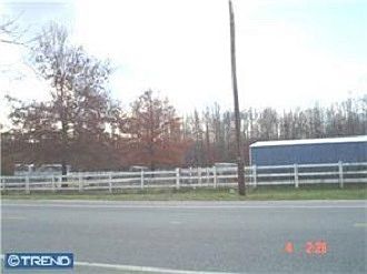 2nd image of 134 S Hook Rd