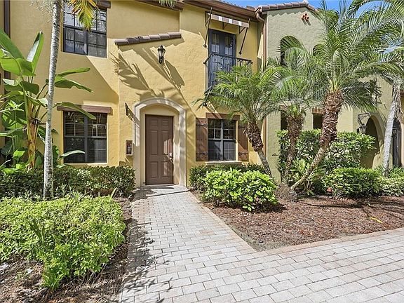 3rd image of 9126 Chula Vista ST #12303
