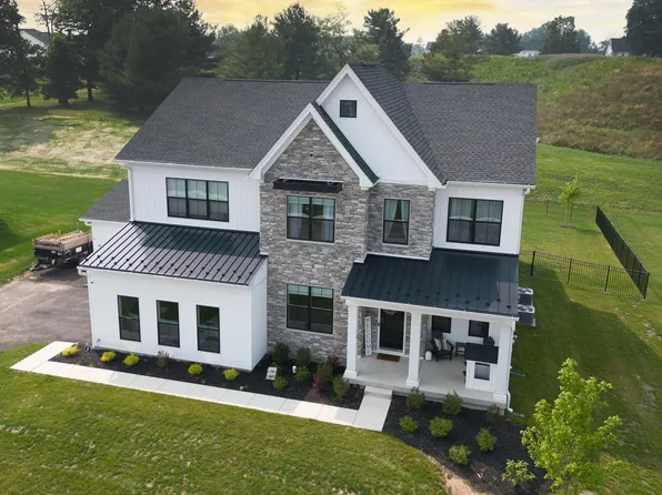 2617 Hawthorn Dr, Eagleville, PA 19403