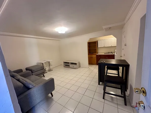 2426 Young Ave Floor 1, Bronx, NY 10469