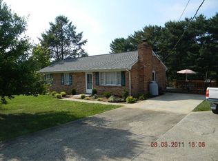 104 Woodbine Dr, Lynchburg, VA 24502
