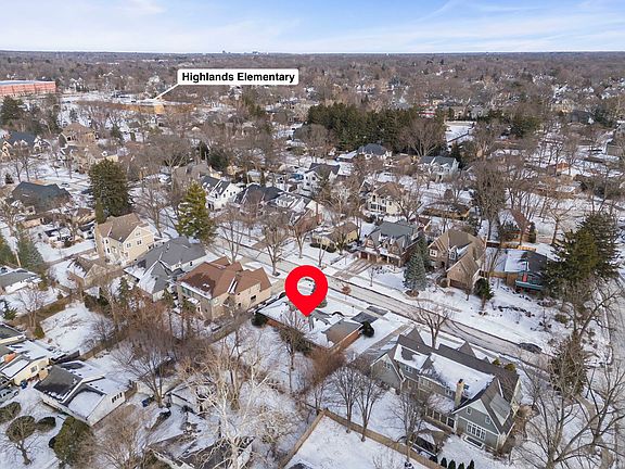 5th image of 661 Willow Rd