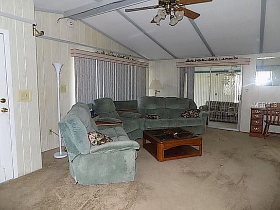 2nd image of 1239 Belmont Cir