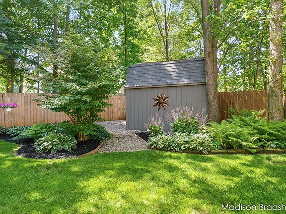 4th image of 7154 Timbercreek Dr