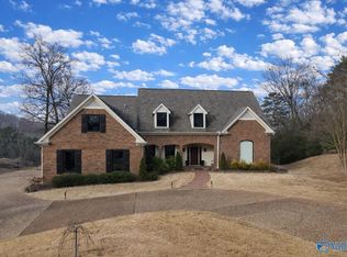 1707 Winston St, Guntersville, AL 35976