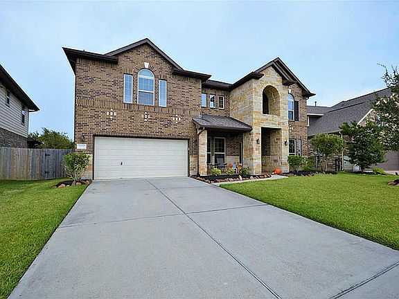 2nd image of 4706 Serrano Dr