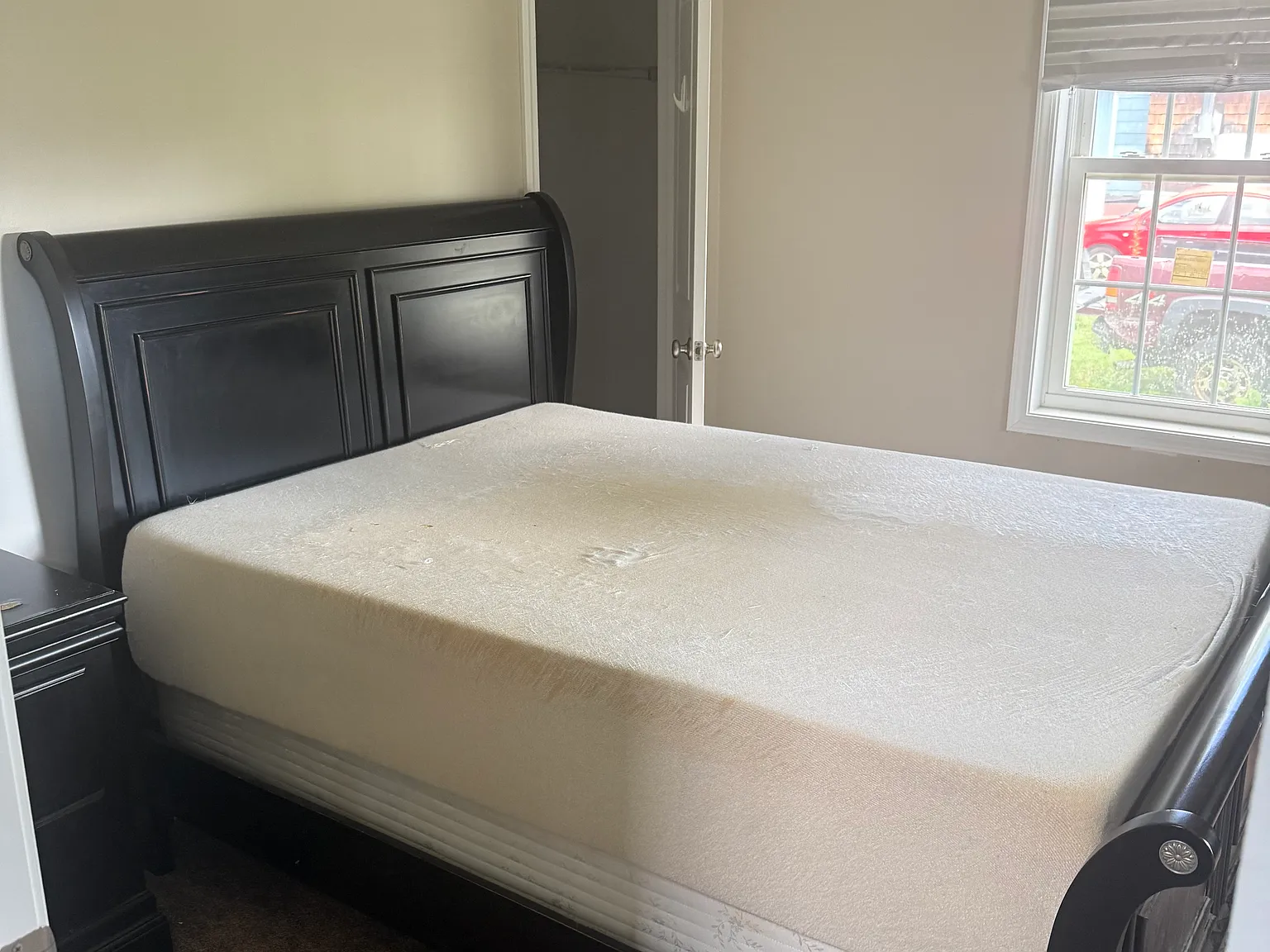 5 bed, $745 — Photo 4