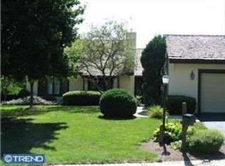 4 Springhouse Ln, Blue Bell, PA 19422