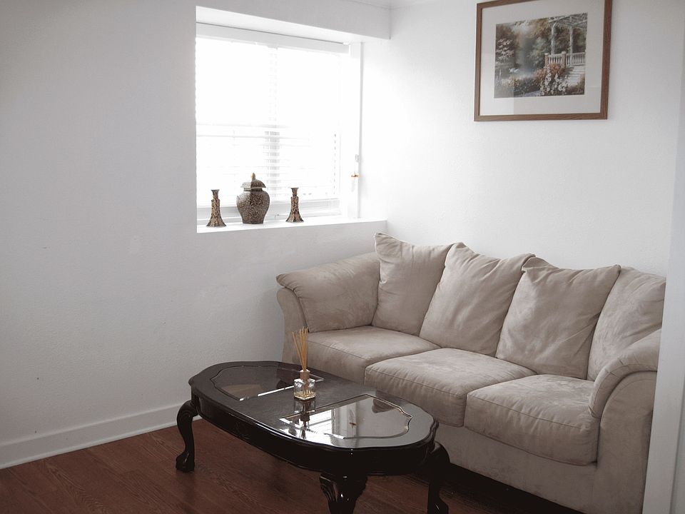 Living Area w/ Sofa & Cofffee Table