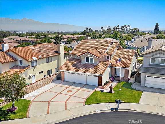 3rd image of 17935 Via Casitas
