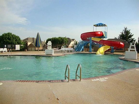 5th image of 2708 Mountain Lion Dr