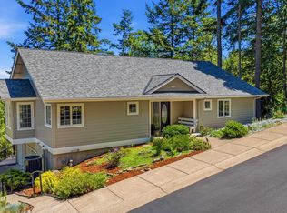 151 Rockridge Loop, Eugene, OR 97405
