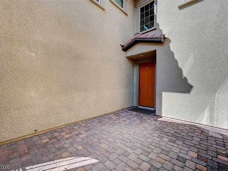 358 Elder View Dr — Photo 5