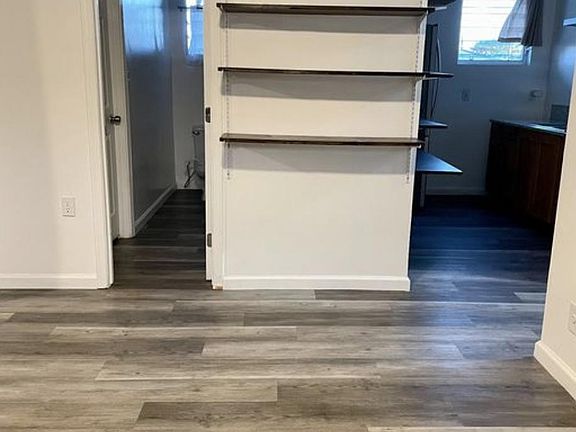 Entrance to one bed room and kitchen