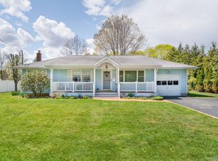 174 Cambon Ave, Saint James, NY 11780