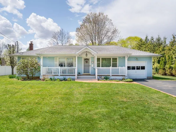 174 Cambon Avenue, Saint James, NY 11780