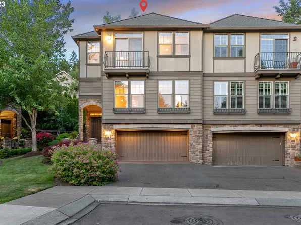 13388 Auburn Ct, Lake Oswego, OR 97035
