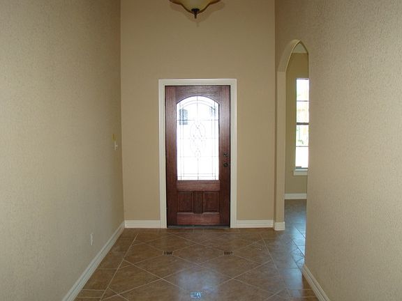 3rd image of 7915 N Windemere Dr